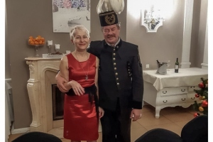 received_2440835069523821