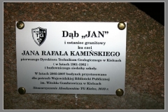 odslonatablicy2010_005